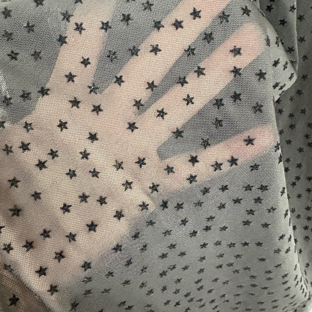 torrid Black Sheer Long Sleeve Mesh Top w/ Flocked Star design size 22/24 (3) - Picture 4 of 11